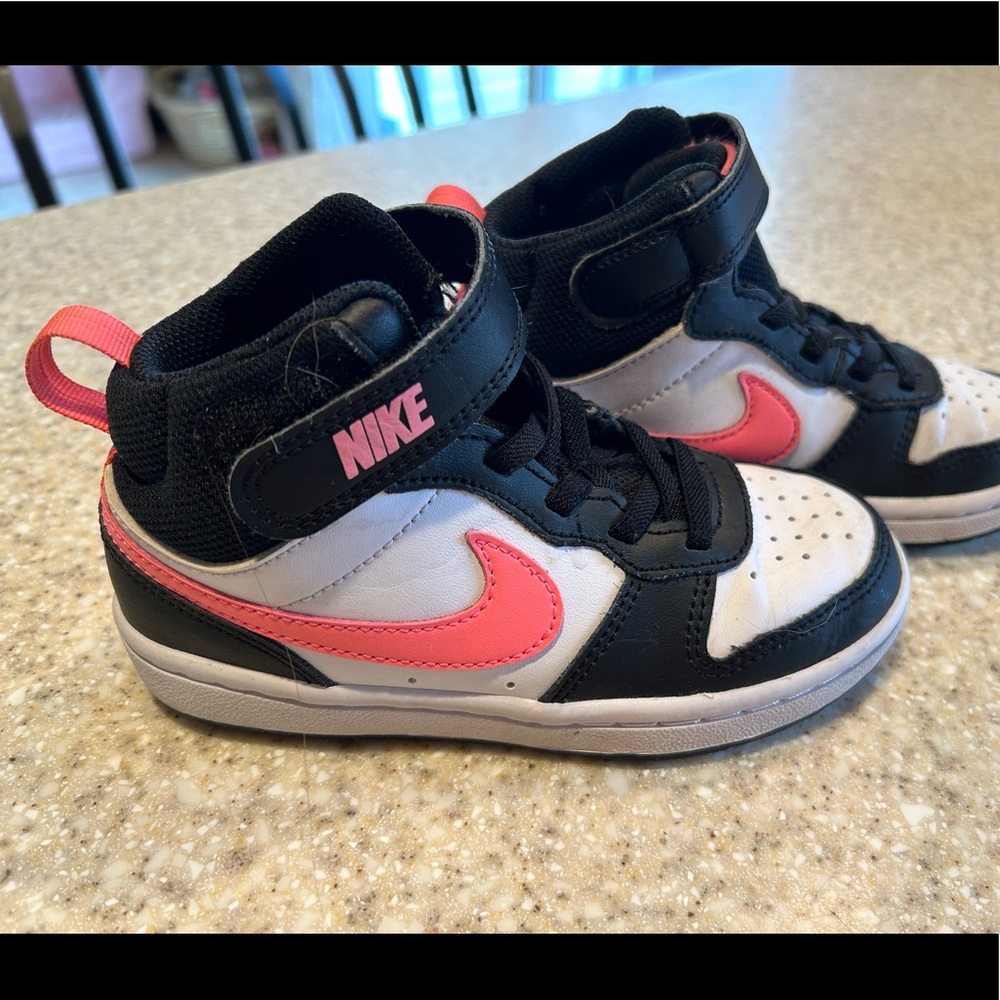 Girls Air Jordan 1 high top